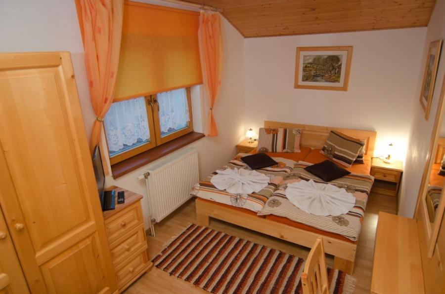 Rodinné apartmány Alpinka Ócsad Kültér fotó