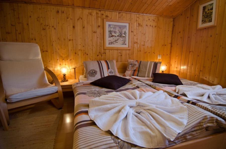 Rodinné apartmány Alpinka Ócsad Kültér fotó