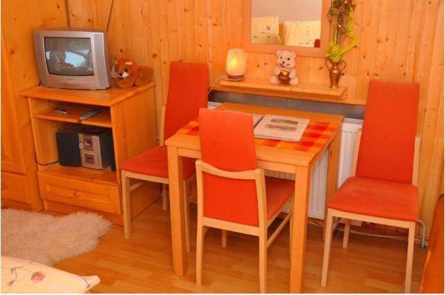 Rodinné apartmány Alpinka Ócsad Kültér fotó